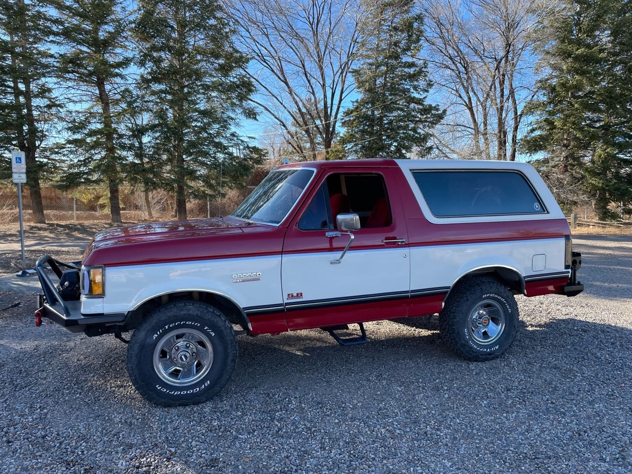 1987-1991 Bronco RockSolid Front Bumper with Push Bar (PF810)