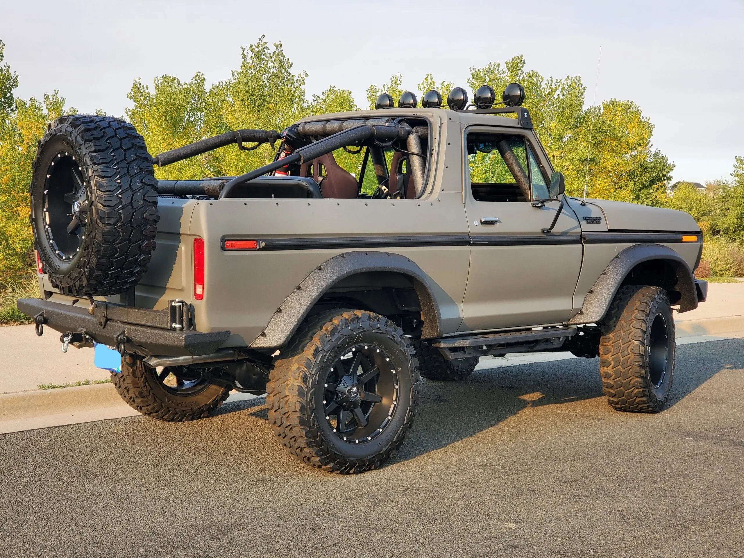 1978-1979 Bronco RockSolid Single Rack Rear Bumper (PF503) - Kit